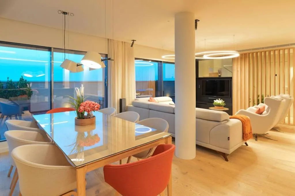 D&R Penthouse On The Beach Apartment Malaga